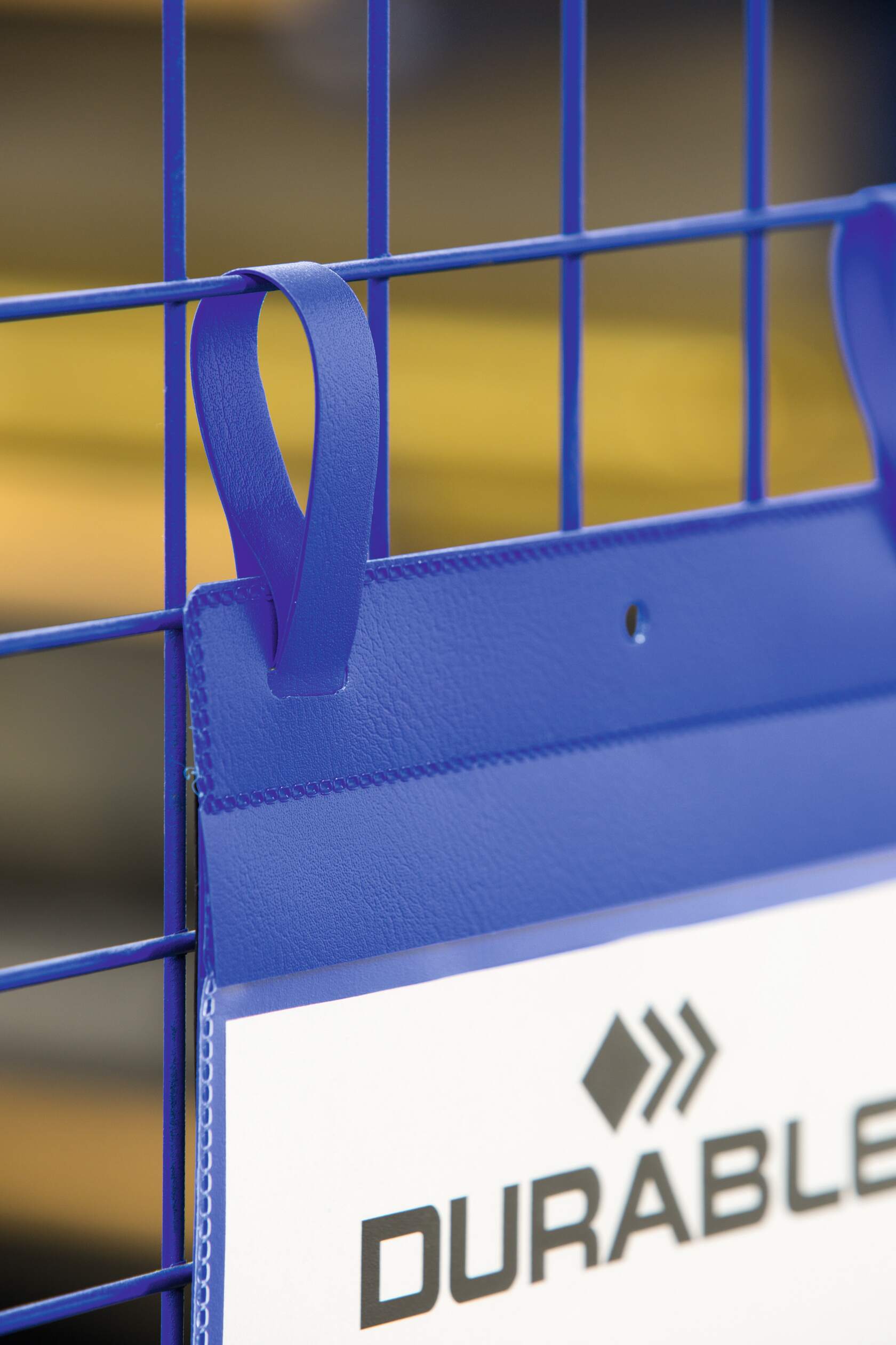 Plastficka med fästband A4 stående, mörkblå 50-pack - Bild 2