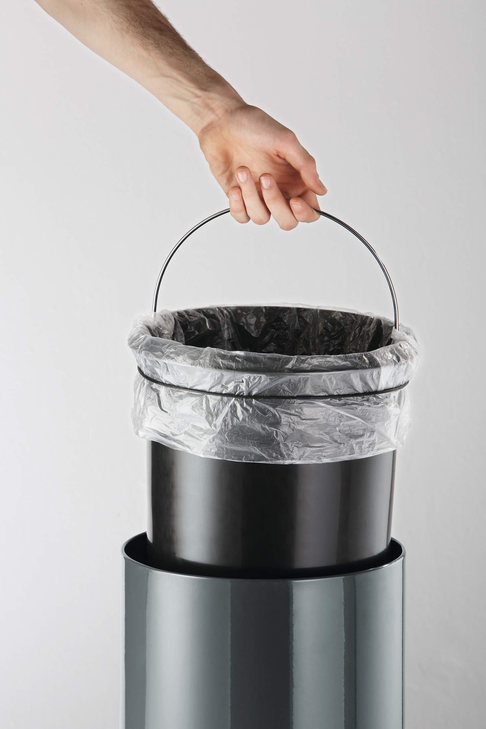 Pedalhink metall 5L rund, mörkgrå - Bild 5